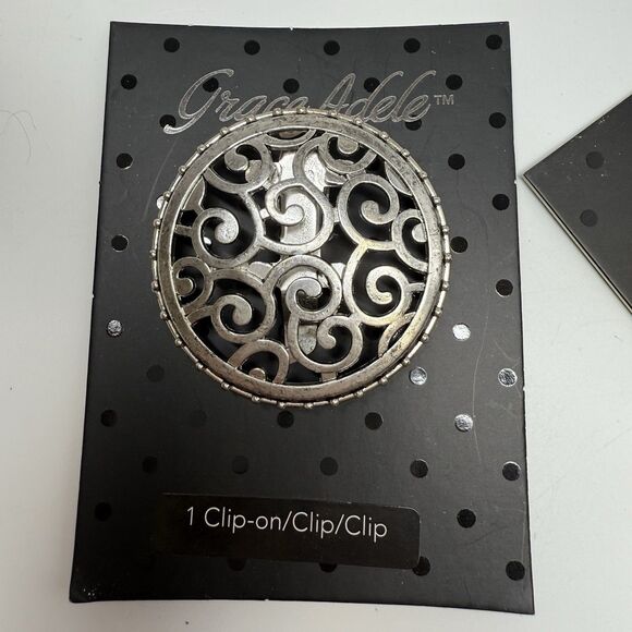 Grace Adele Interchangeable Bag Clip On Bundle Of 2 Silver Tone Medallion New - Picture 4 of 6